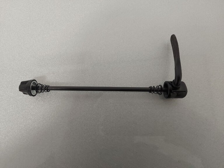 Quick release axle / Rear / Ø 5 MM / Shimano / Black