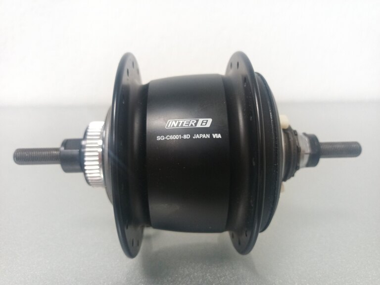 Rear hub / 132 MM / Fixed axle 187 MM / Disc (Centerlock) / 32GTS / Shimano / Nexus Inter 8 SG-C6001-8D / 8S / Black / City