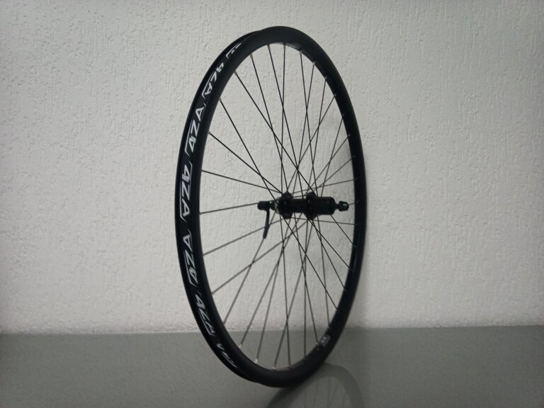 Hinterrad / 622X25C / Rigida - Ryde / ZAC 25 / Schwarz / Shimano / FH-TX505 Tourney / HG Body 35 MM / 135 MM / Disc (Centerlock) / MTB - Tour