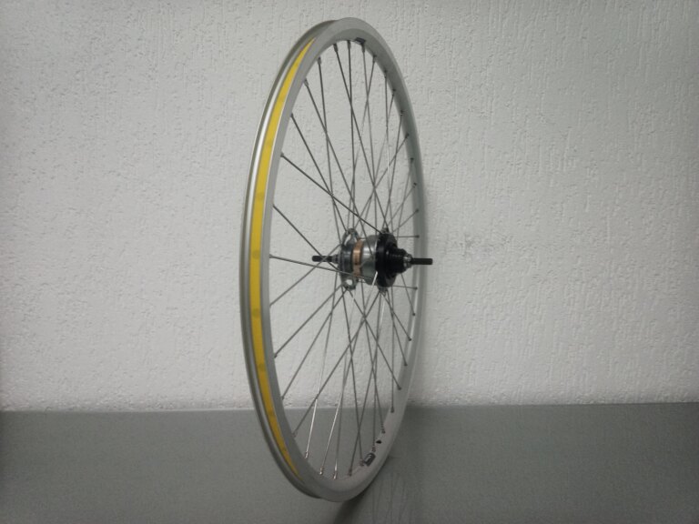 Roue arrière / 622X19C / Rigida - Ryde / X-Plorer / Silver / Shimano / Nexus Inter 4 SG-4RS / 4S / 127 MM / Frein à rouleaux ou Frein sur jante / City