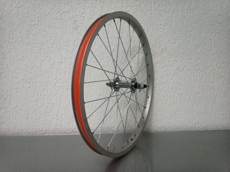 Roue avant / 406X21C / Import / UNI / Argent / 93 MM / Enfants