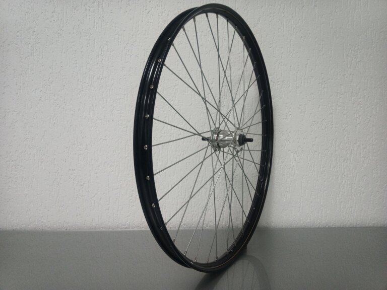 Roue avant / 590X25C / Rigida - Ryde / V38 / Noir / Shimano / HB-IM40 Nexus / / 100 MM / Frein à rouleaux / City