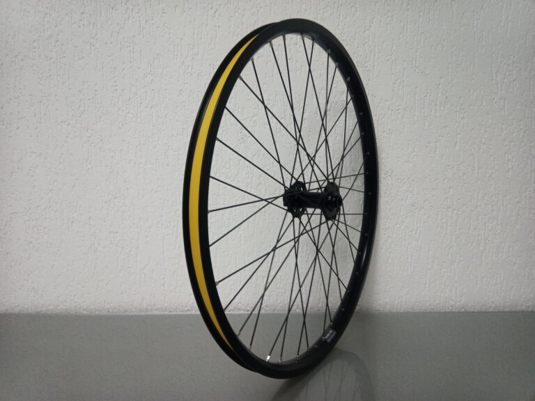 Front wheel / 584X25C / Rigida - Ryde / Andra 40 / Black / BQ / BQ-FH30503 /  / 110 MM / Disc (6 bolts) / E-Bike