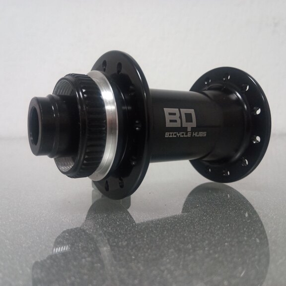 Front hub / 100 MM / Thru axle Ø 12 MM / Disc (Centerlock) / 24GTS / BQ / BQ-FH30501 / Black / Race 