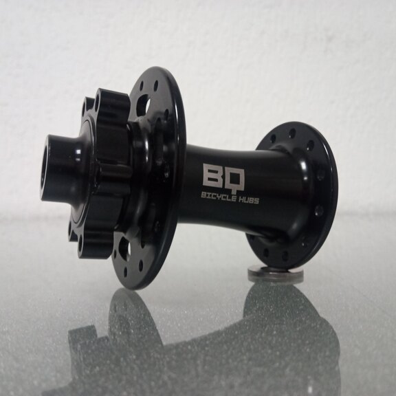 Front hub / 100 MM / Thru axle Ø 12 MM / Disc (6 bolts) / 24GTS / BQ / BQ-FH30506 / Black / Race 