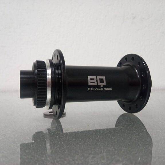 Vorderradnabe / 110 MM / Steckachse Ø 15 MM / Disc (Centerlock) / 28GTS / BQ / BQ-FH30515 / Schwarz / MTB 