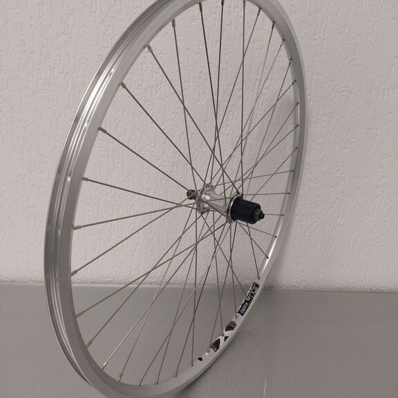 Rear wheel / 622X19C / Rigida - Ryde / Star XS19 / Silver / Kun Teng / Others / HG Body 31 MM / 135 MM / Rim brake / City 