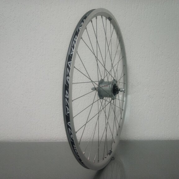 Front wheel / 622X19C / Rigida - Ryde / X-Plorer / Silver / Shimano / DH-C6000-3R-N 6V-3.0W Dynamo /  / 100 MM / Rollerbrake / City 