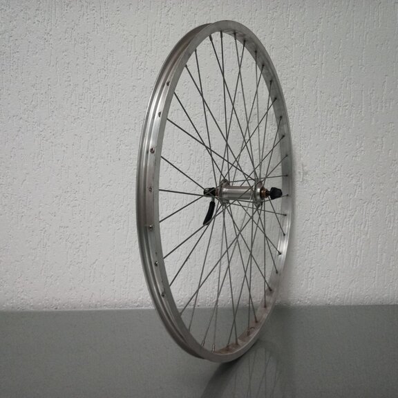 Roue avant / 559X21C / Beretta / Parallex / Silver / Ursus / Autres / / 100 MM / Frein sur jante / Tour 