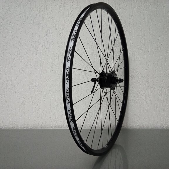 Roue avant / 622X21C / Rigida - Ryde / ZAC 421 / Noir / Shimano / DH-3D37-QR 6V-3W Dynamo / / 100 MM / Disc (Centerlock) / Tour 