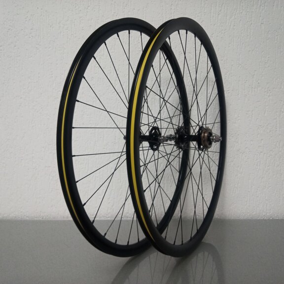 Laufradsatz / 622X16C / Rigida - Ryde / DP16 Disc / Schwarz / Santafixie / Others / 1S / 120 MM / Keine Bremsen / Fixy - Singlespeed 