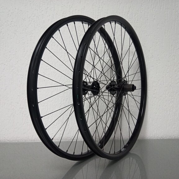 Wielset / 622X29C / Rigida - Ryde / Andra 29 Disc / Zwart / BQ / BQ-RH30010 / HG Body 35 MM / 148 MM / Disc (6 bout) / E-MTB 