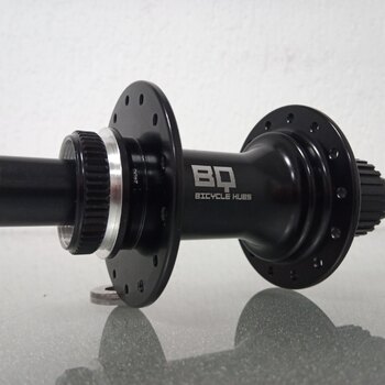 Rear hub / 148 MM / Thru axle Ø 12 MM / Disc (Centerlock) / 32GTS / BQ / BQ-RH30022 / Micro Spline 12S / Black / MTB