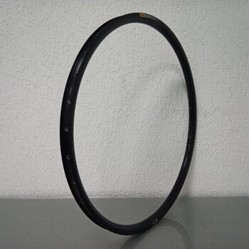 Rim / 584X24TSS / 32GTS / Double-walled / No eyelets / Mavic / XM 424 / Black / Disc