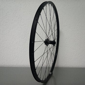 Voorwiel / 622X22C / Rigida - Ryde / Yura 22mm / Zwart / Novatec / D791SB/A /  / 100 MM / Disc (6 bout) / Gravel