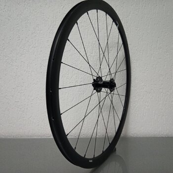 Voorwiel / 622X18C / Rigida - Ryde / DP18 Speed Disc / Zwart / Novatec / D791SB/A /  / 100 MM / Disc (6 bout) / Race