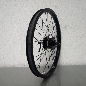 Vorderrad / 406X25C / Rigida - Ryde / Andra 40 / Schwarz / Shimano / DH-3D37-QR 6V-3W Dynamo / 100 MM / Disc (Centerlock) / Cargo