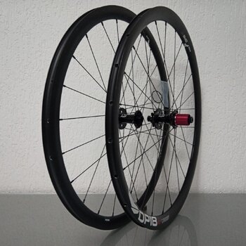 Wielset / 622X18C / Rigida - Ryde / DP18 Speed Disc / Zwart / Novatec / D792SB/A-AA-11S / HG Body 36,85 MM / 142 MM / Disc (6 bout) / Race