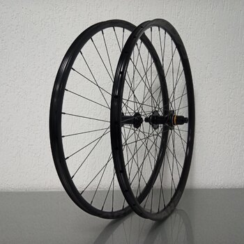 Wielset / 622X25C / Race Face / AR Offset 25 / Zwart / BQ / BQ-RH30019 / SRAM XD(R) 11S/12S / 148 MM / Disc (Centerlock) / MTB