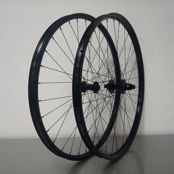 Paire de roues / 622X30C / Race Face / AR Offset 30 / Noir / BQ / BQ-RH30019 / SRAM XD(R) 11S/12S / 148 MM / Disc (Centerlock) / VTT